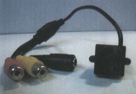 ピンホールマイク内蔵カメラ：有線式ケーブル